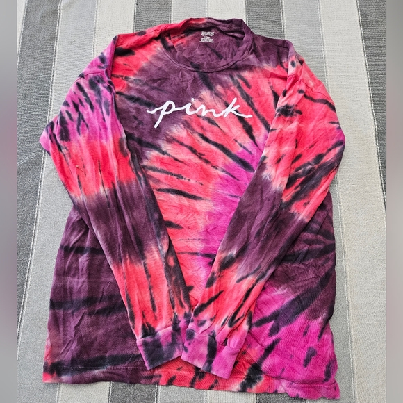 PINK Victoria's Secret Tops - PINK Victoria's Secret Red and Purple Tee